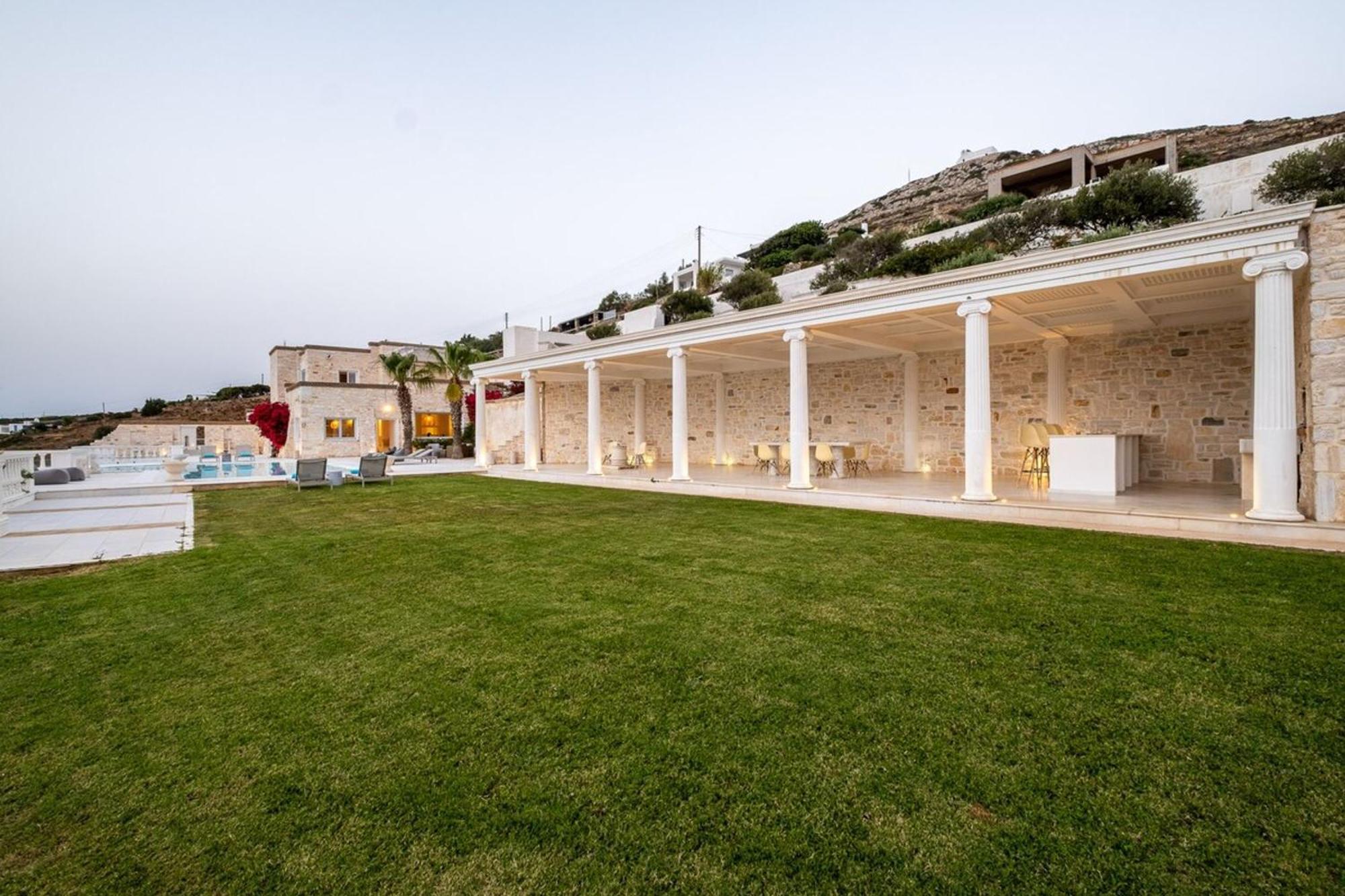 Luxury Villa Aethra -Island Living Paros- 外观 照片